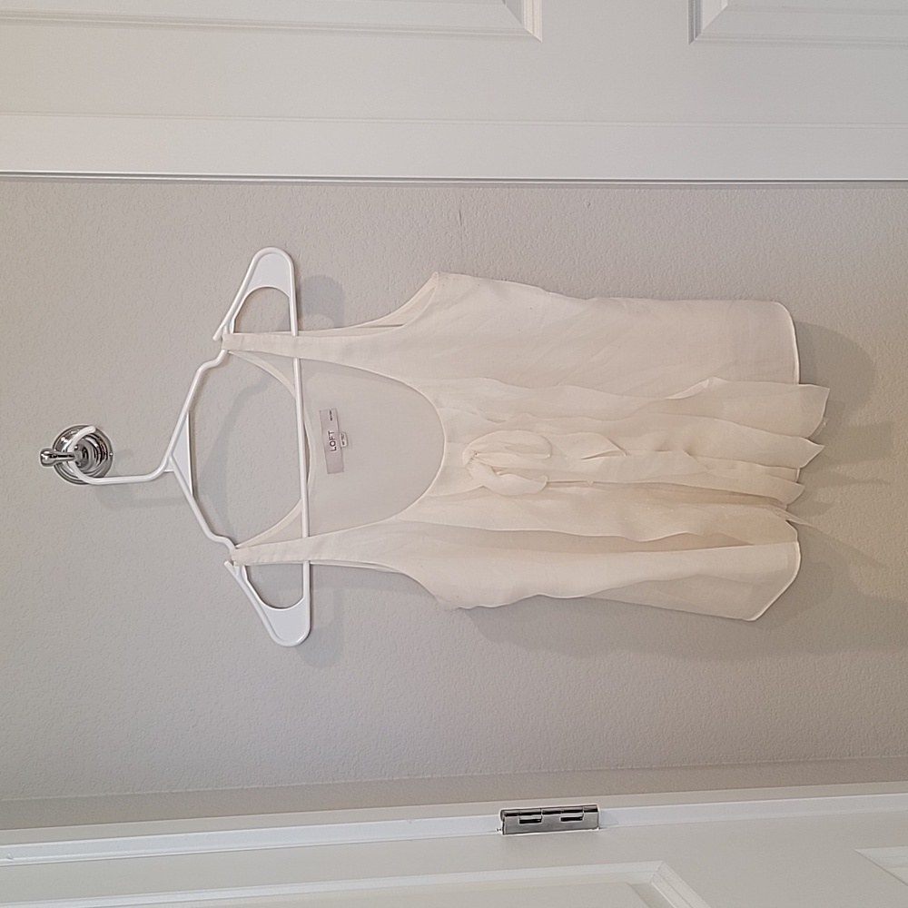 Loft tank top